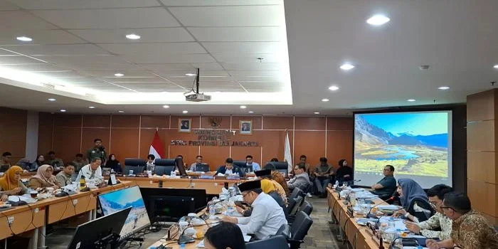 Komitmen Sekolah & Alokasi Dana