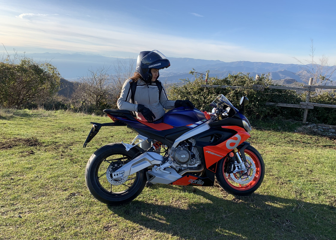 99DE1383-86EF-4C83-98F1-CD9E645B9A42