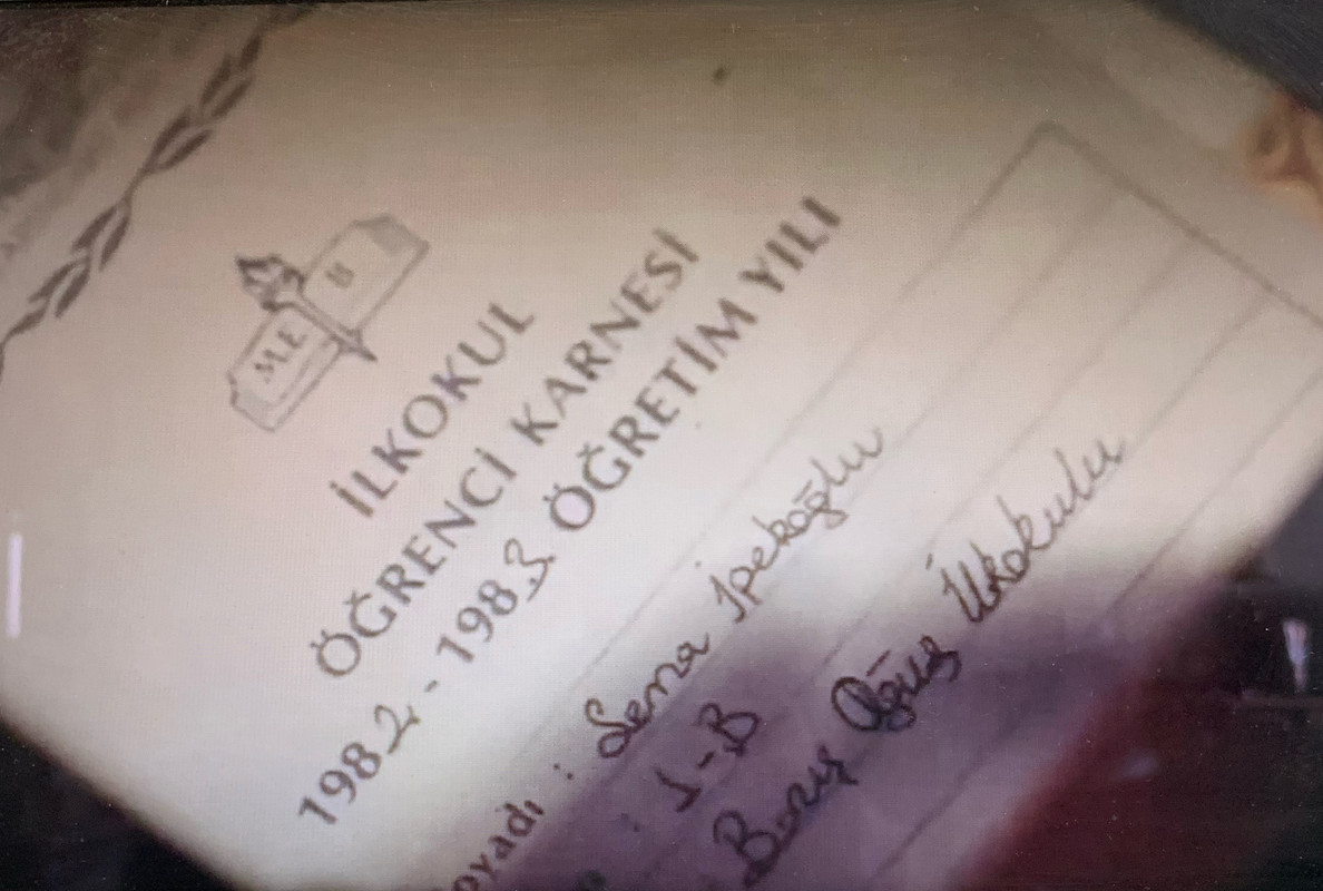 5D32C1B0-7D3B-4D4D-B8B9-A4F4CEE9A852