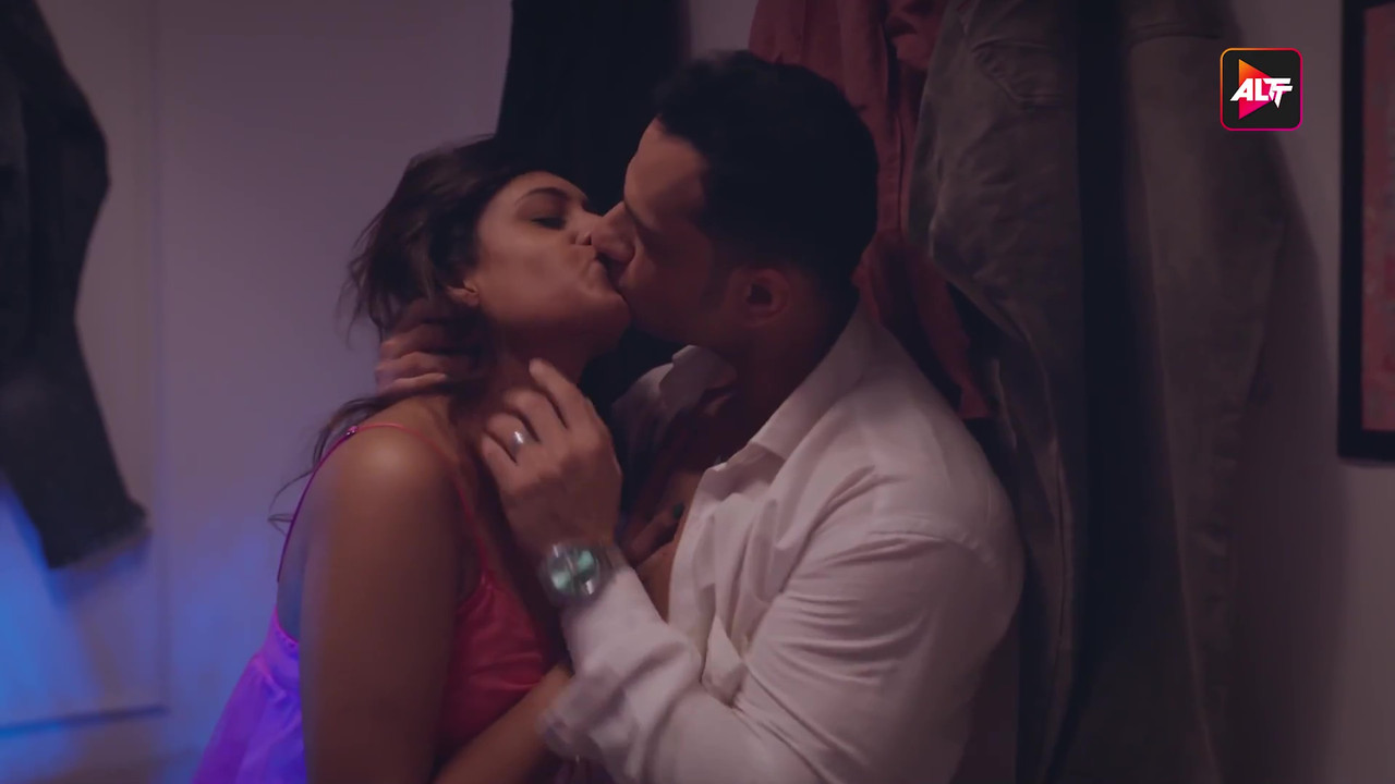 vlcsnap-2025-06-10-01h55m11s950