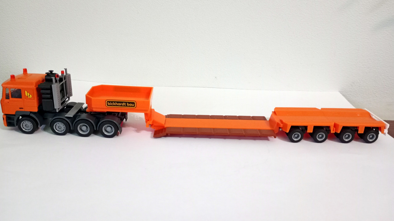 Mach (3308)