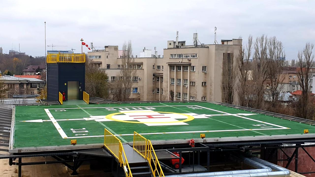 [Imagine: heliport-3-2.jpg]