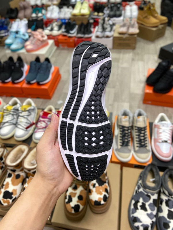 7778D87D-09B4-4D62-AD90-2C11E738C1CB