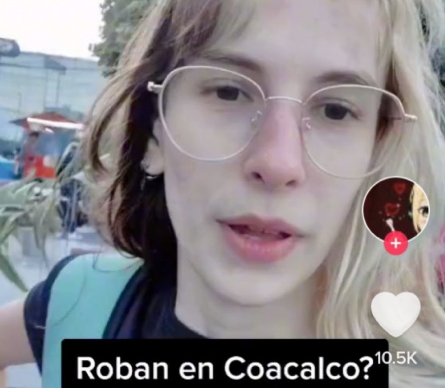 Extranjera olvida su celular y no lo roban, su rostro de sorpresa se hizo viral