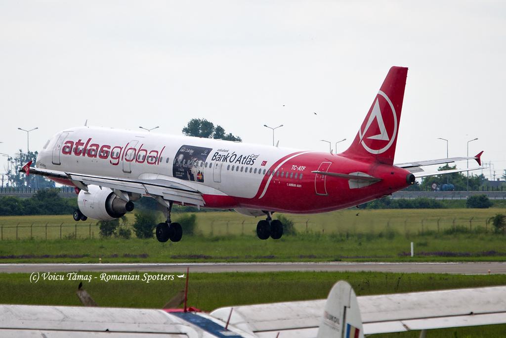 Aeroportul Arad - Mai 2019  DSC-8226saa1200-2