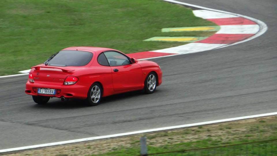 603478_593782884012863_272211201_n