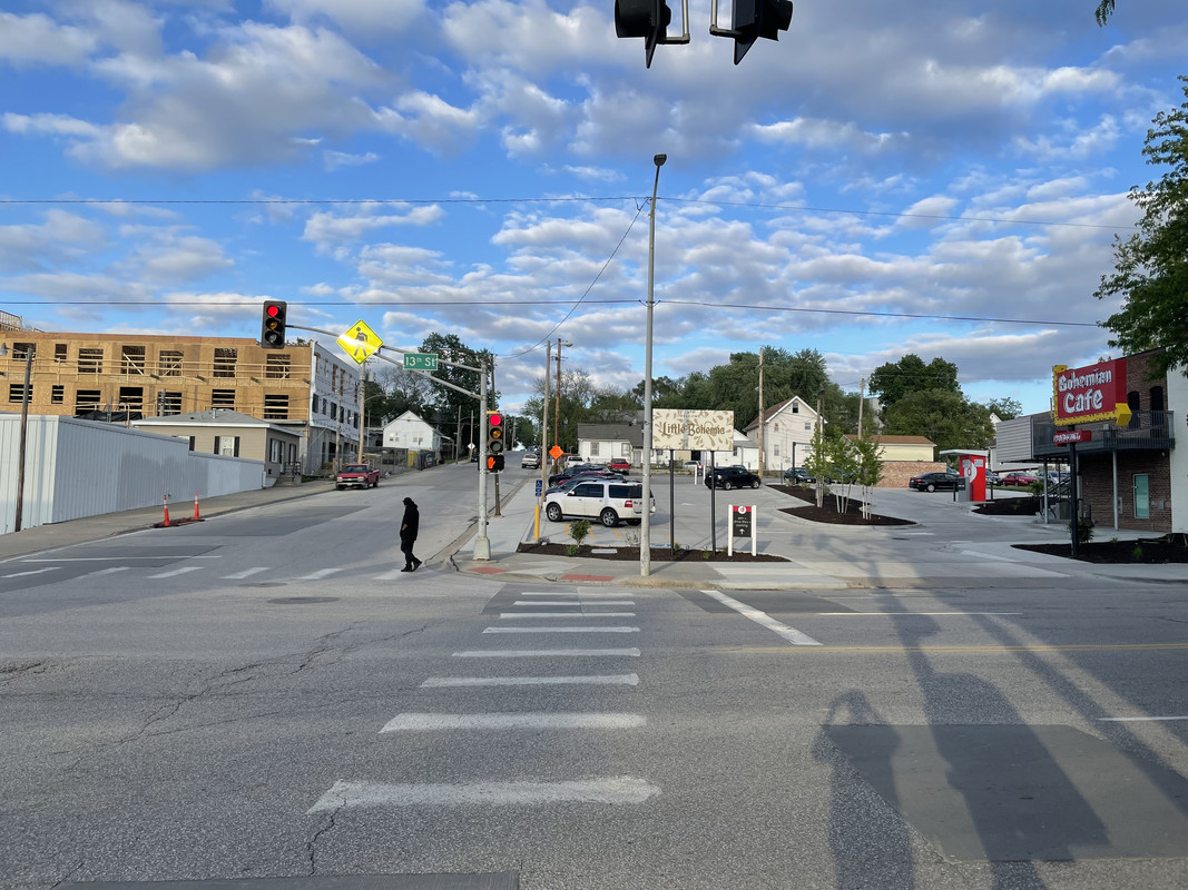 2B32C82C-A5F1-4C94-99BE-9E6132020264