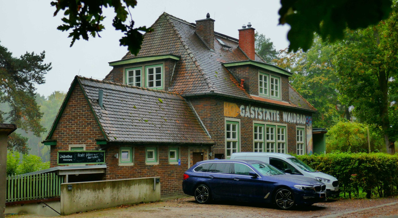Bild: https://i.postimg.cc/YCMz8VTX/P1310256.jpg