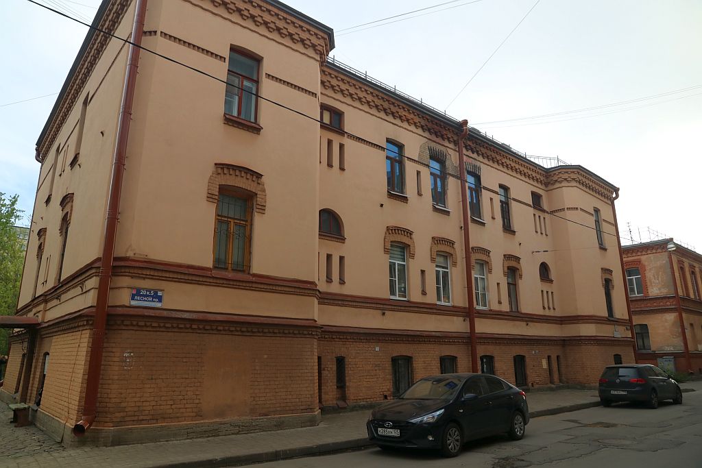 https://i.postimg.cc/YCN5NSM1/IMG-1143.jpg