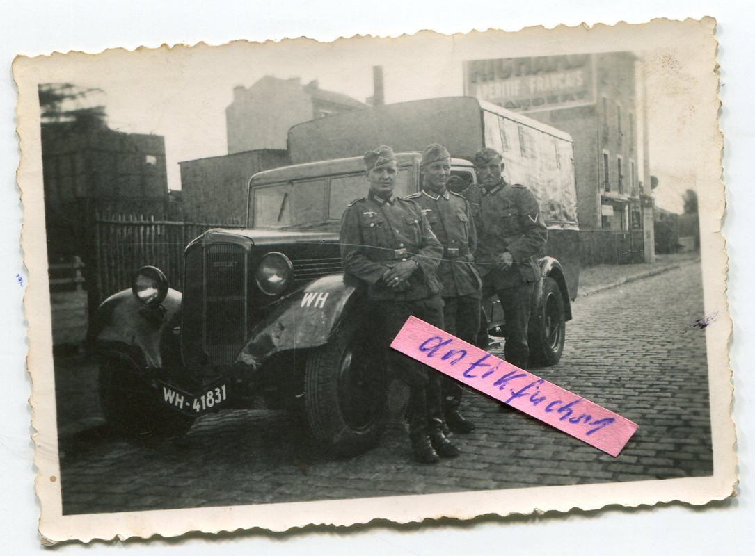 WH-Beute Militär-LKW Typ Berliet mit WH-41831 im