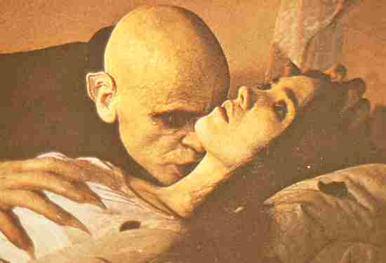 C:\BAKUP\Users\Packerd Bell\Pictures\2009 04 13\vampire.jpg