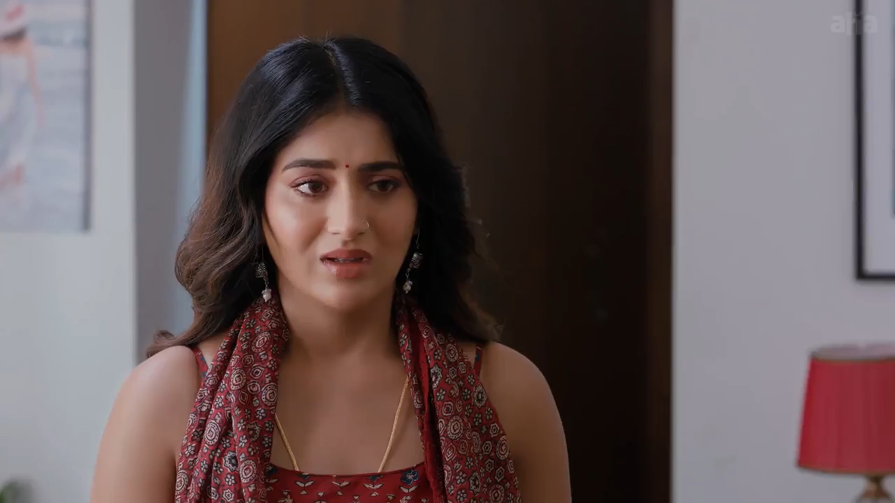 3 Roses (2025) Season 2 [Tamil + Telugu] WebRip 480p, 720p ESub - Complete Screenshot