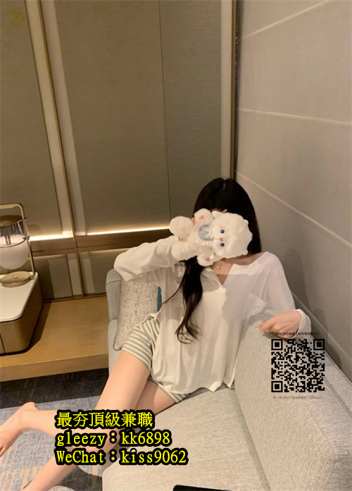 樂樂 162.45.C.21歲 身材性感黏人 白嫩光滑的肌膚讓你愛不釋手 青春無敵 口技超級好 床上表情聲音銷魂 穴穴水多很耐操 配合度很高噢(2)