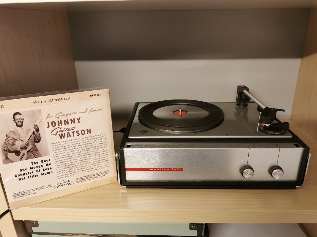 ECAB14FA-ED82-4A2C-AB24-E54957B5E622