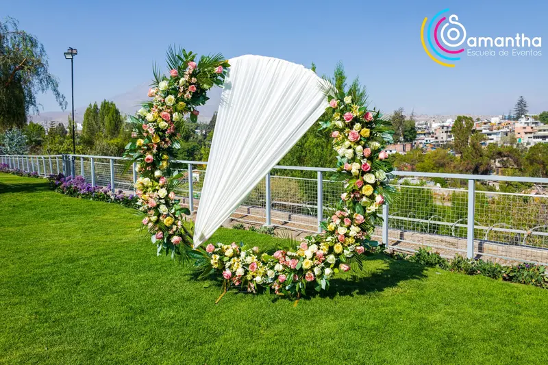 Decoración Con Telas para Bodas y Eventos