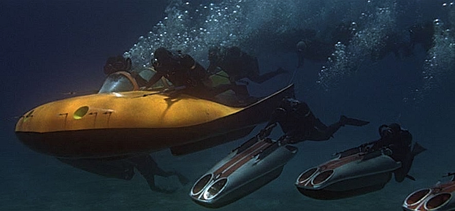 RICOU-BROWNING-THUNDERBALL-1-Fotor.jpg