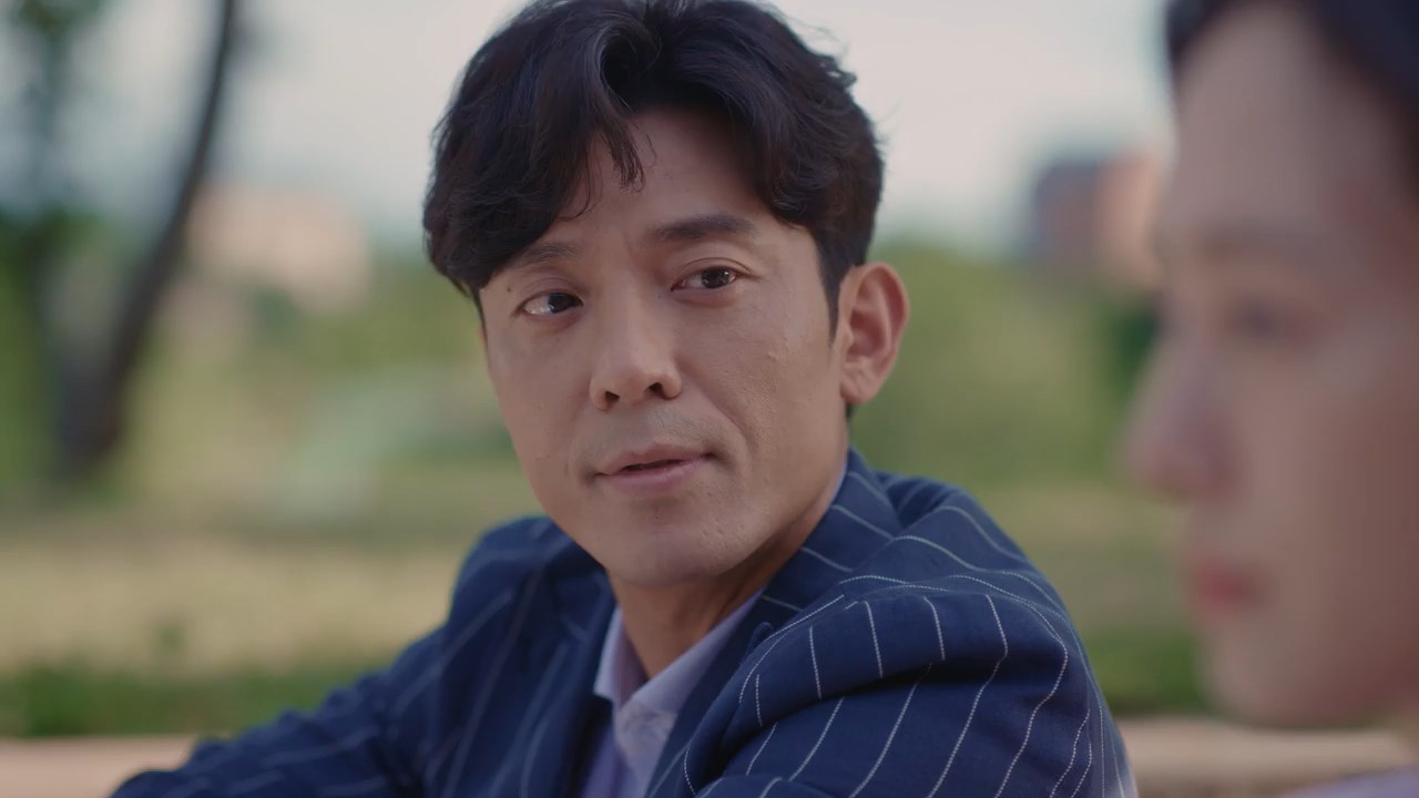 It's Okay to Not Be Okay (2020) Season 1 [Hindi] WebRip 480p 720p ESub - Complete Screenshot