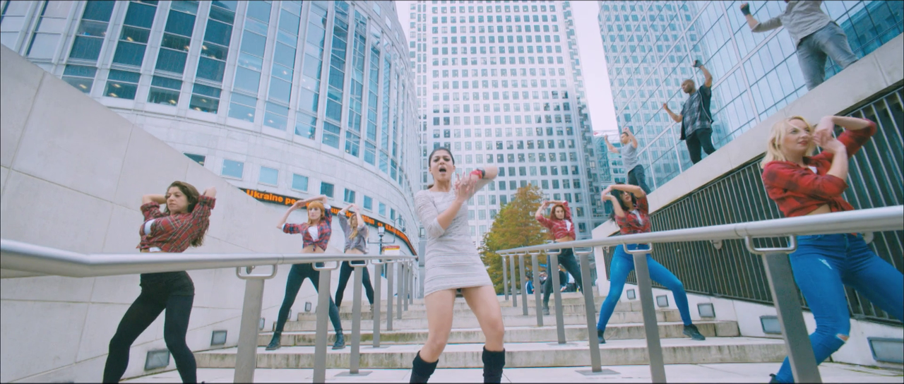 vlcsnap-2024-12-19-21h17m23s521