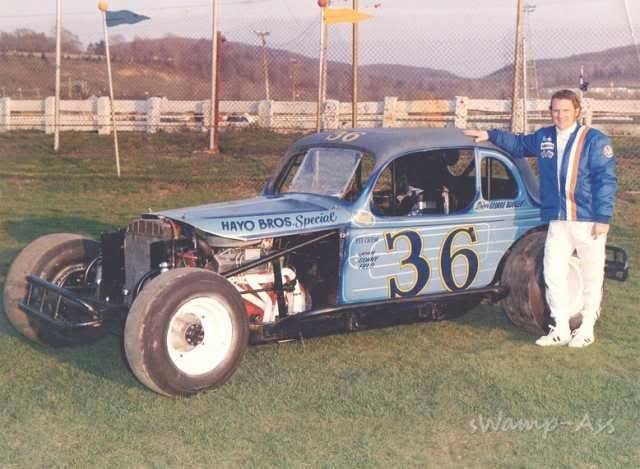 George Bouley 35 5W Couupe Color Pits