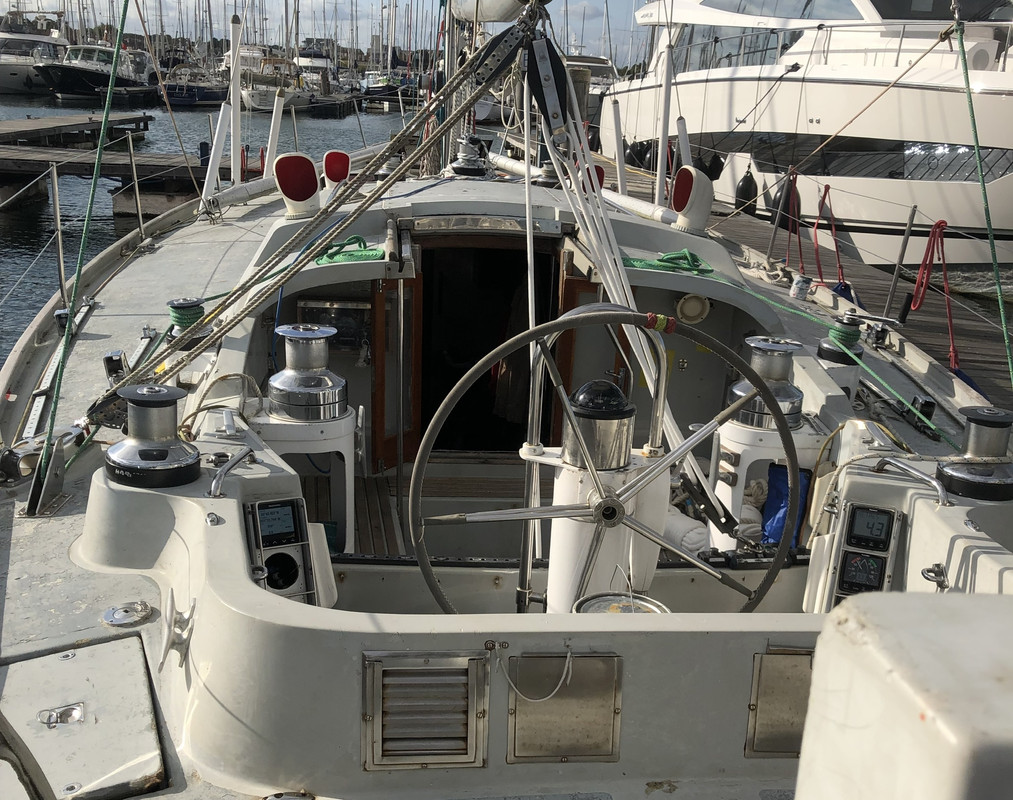 C29294EA-667F-44DA-8294-912371D0BBE4