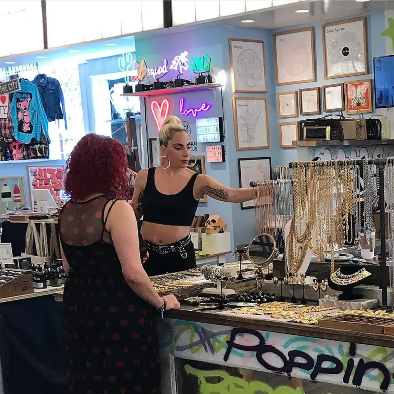 7-8-18-At-Jenna-Michelle-Jewelry-Store-i