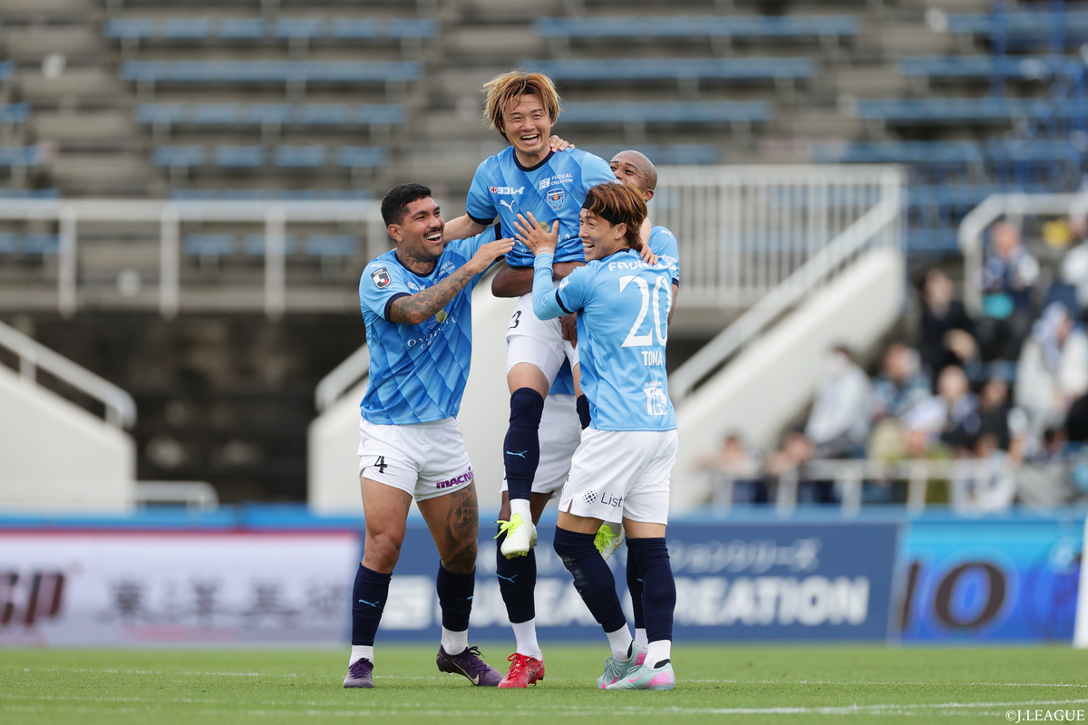 Yokohama vs Vissel Kobe, 17h00 ngày 03/09