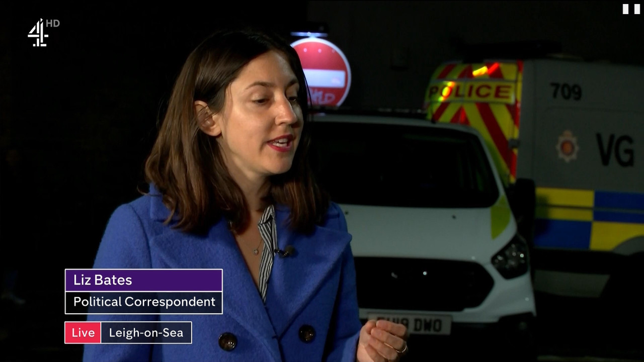 Channel 4 News_20211015_19001930.ts_snapshot_19.22.744