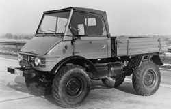 unimog-421-thumb-01