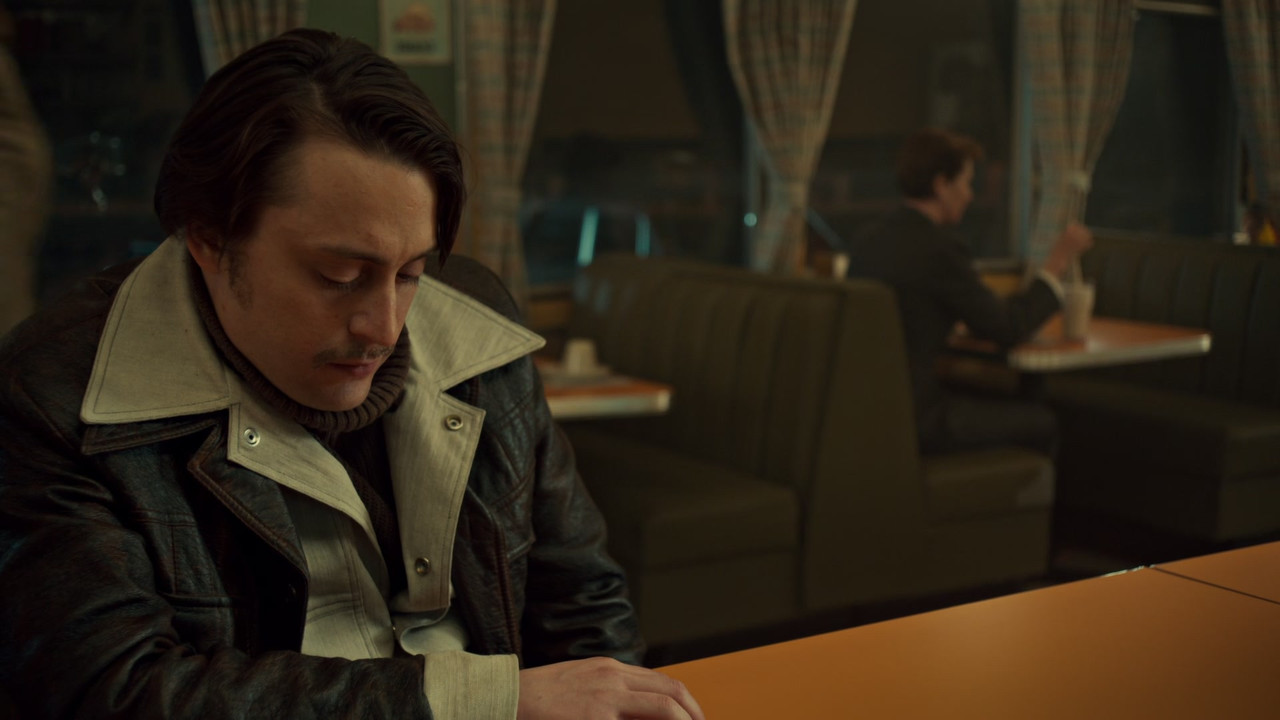 Fargo (2014) - S02E01 - Waiting for Dutch (1080p BluRay x265 Sil