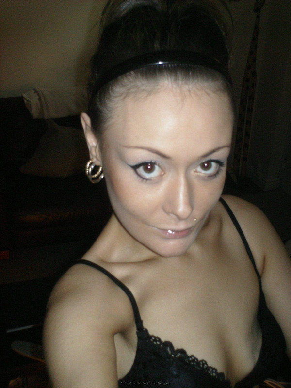 99 fotos muy puta ella disfrutala