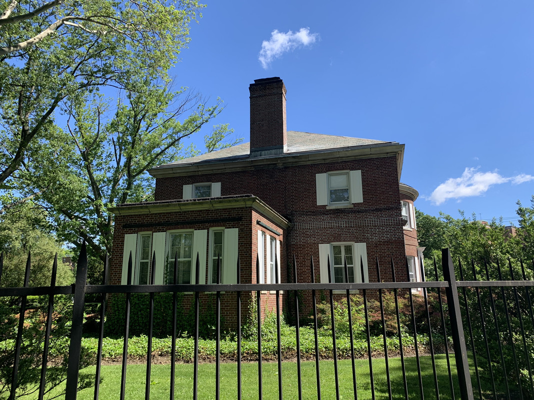 E0FCFC9E-FCDF-49F0-B754-53BB0B7FFFB4