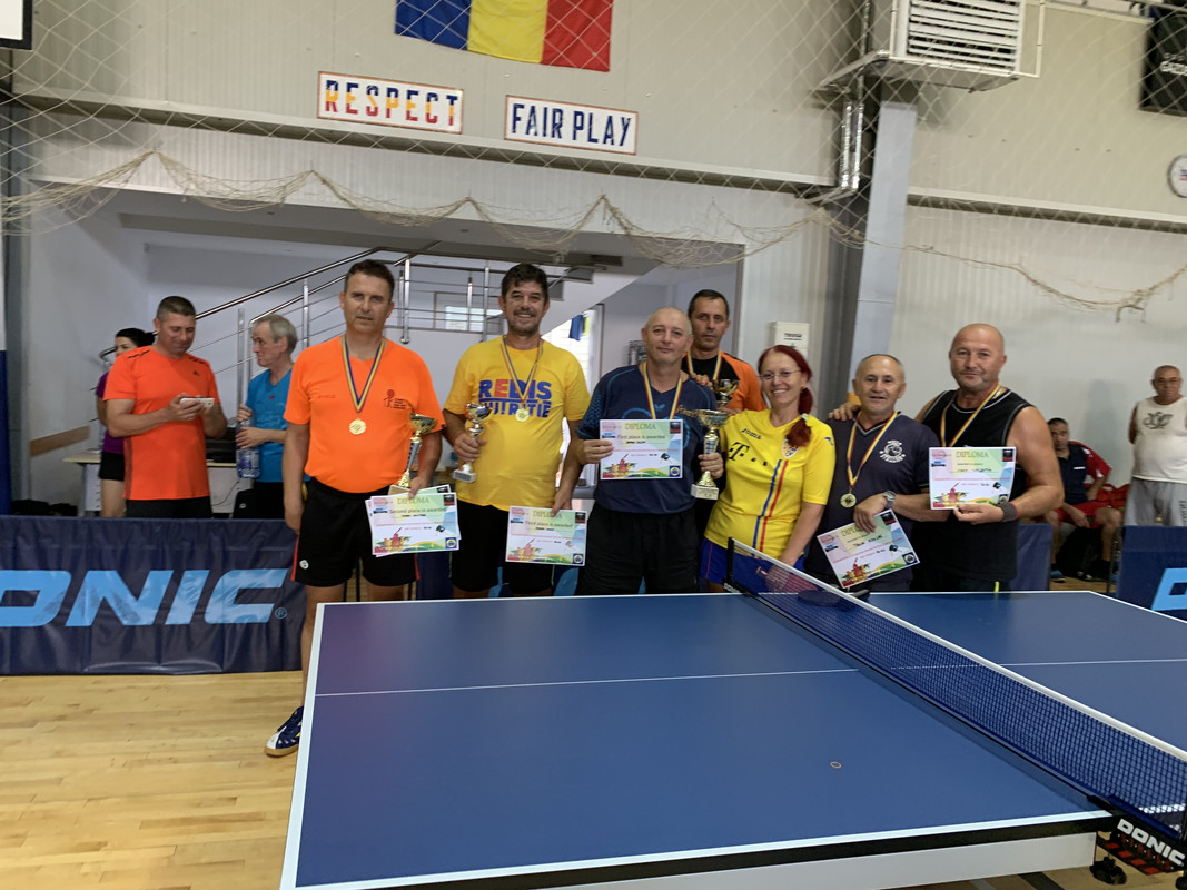 6990C1CC-7B33-4F79-B695-13FD4BCC71BE