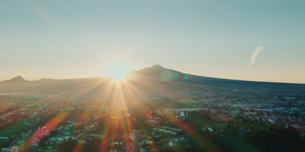 Taco Chronicles (2019) Season 1 S01 (1080p NF WEB-DL x265 HEVC 10bit AAC 5.1 Spanish MONOLITH) [QxR]