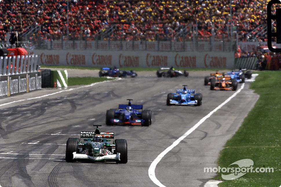 TEMPORADA - Temporada 2001 de Fórmula 1 F1-san-marino-gp-2001-the-first-lap