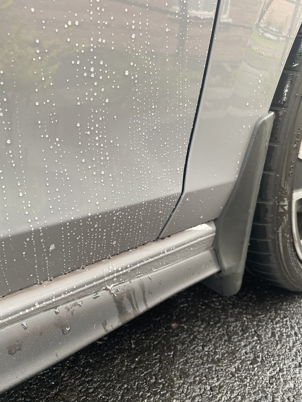 6A7CB575-3368-41A8-85D3-298D51CC83CD