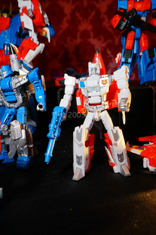 SDCC2015-Hasbro-Breakfast-Transformers-Combiner-