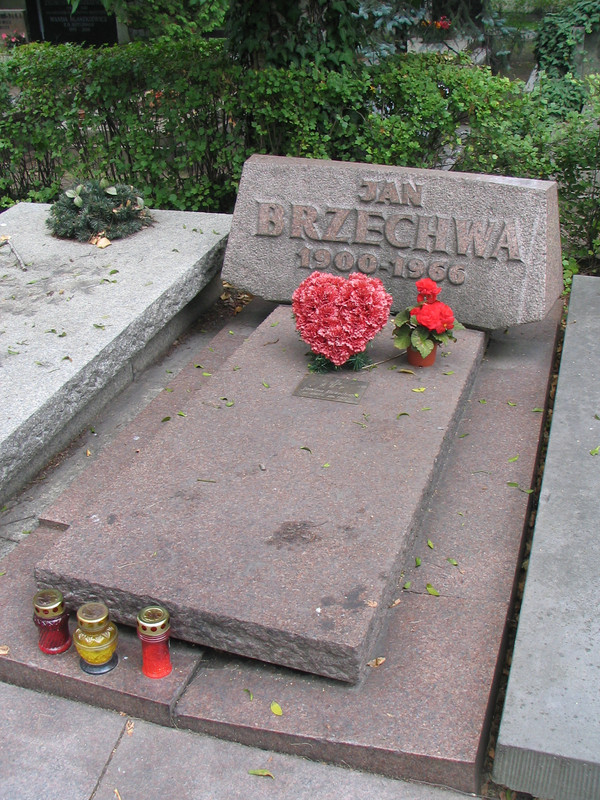 Nagrobek-jan-brzechwa