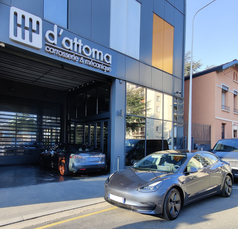 Garage D'ATTOMA - Tesla-M3LR