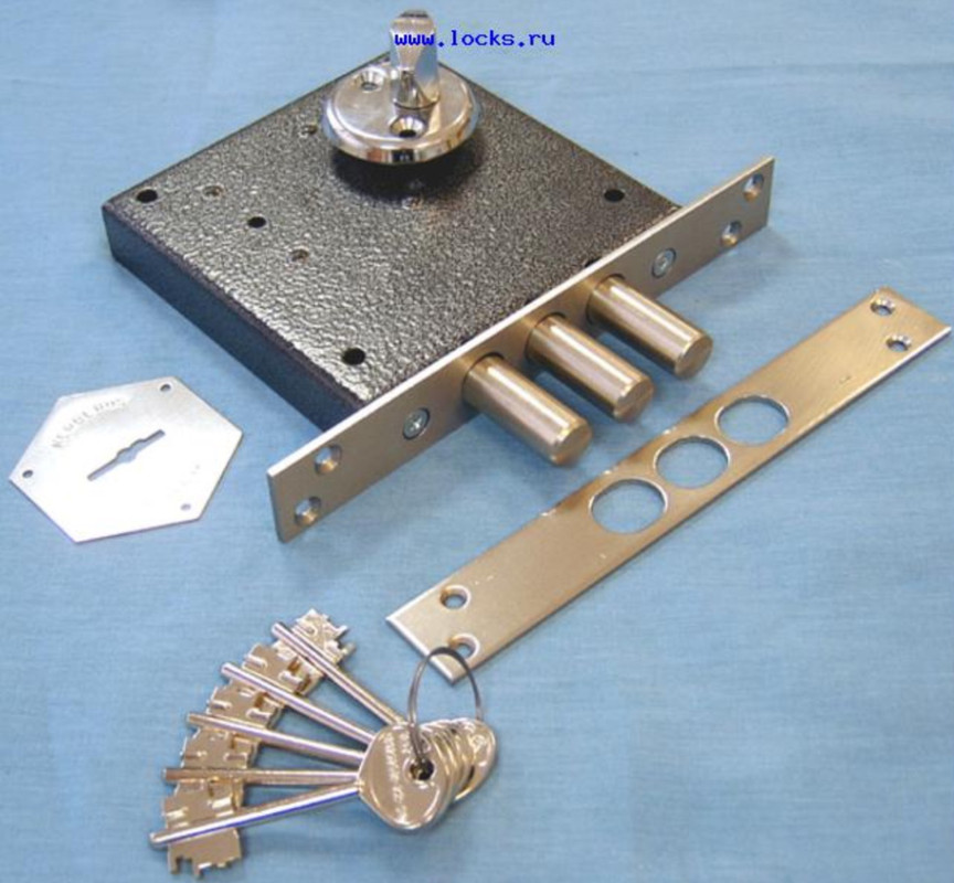 FC2123F8-6EB8-47A3-9279-673DED0CFADB