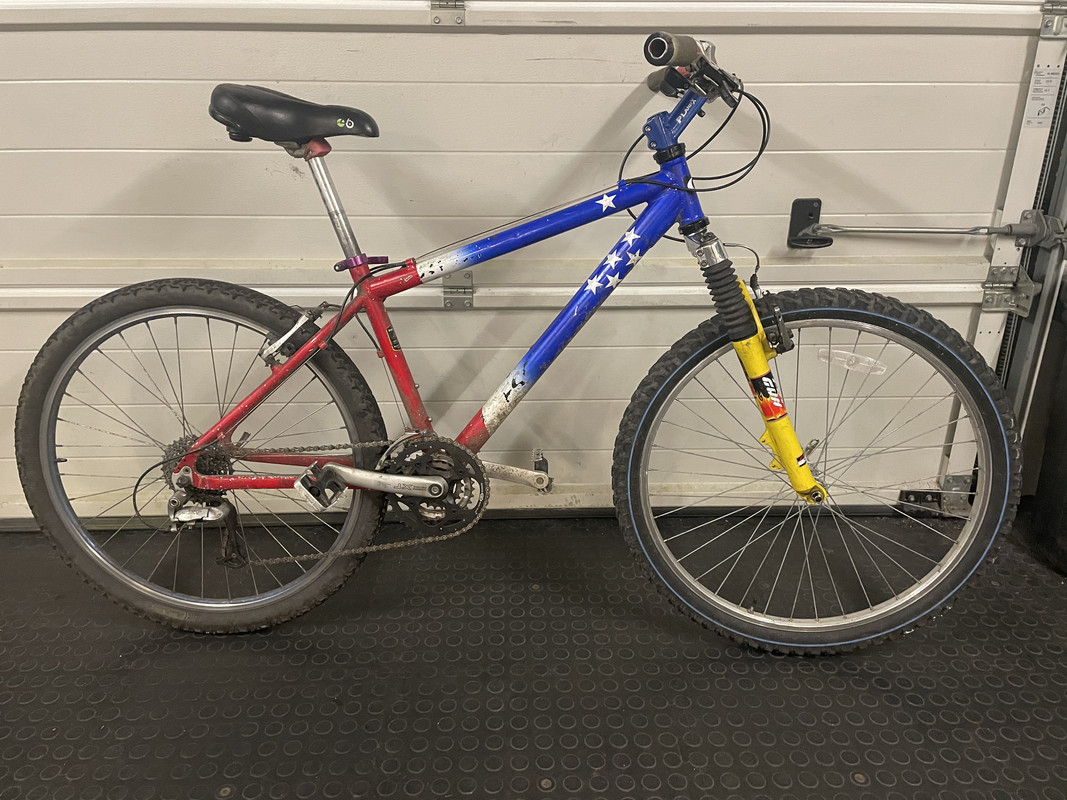 70F1F667-AAF6-42B5-9732-EA9A755A2772