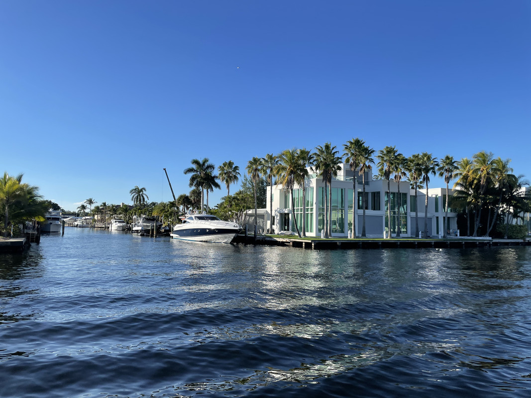 C2336258-C3D0-4E7A-A1BA-C53165E89A00