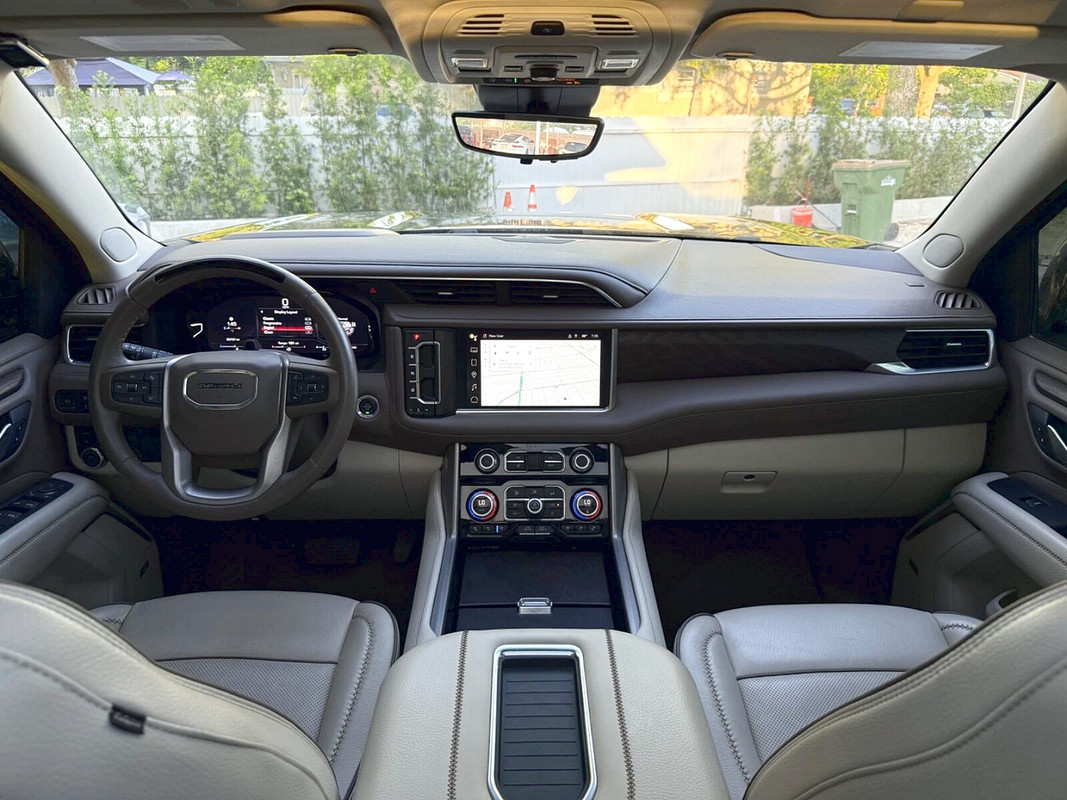 Vehicle thumbnail 25