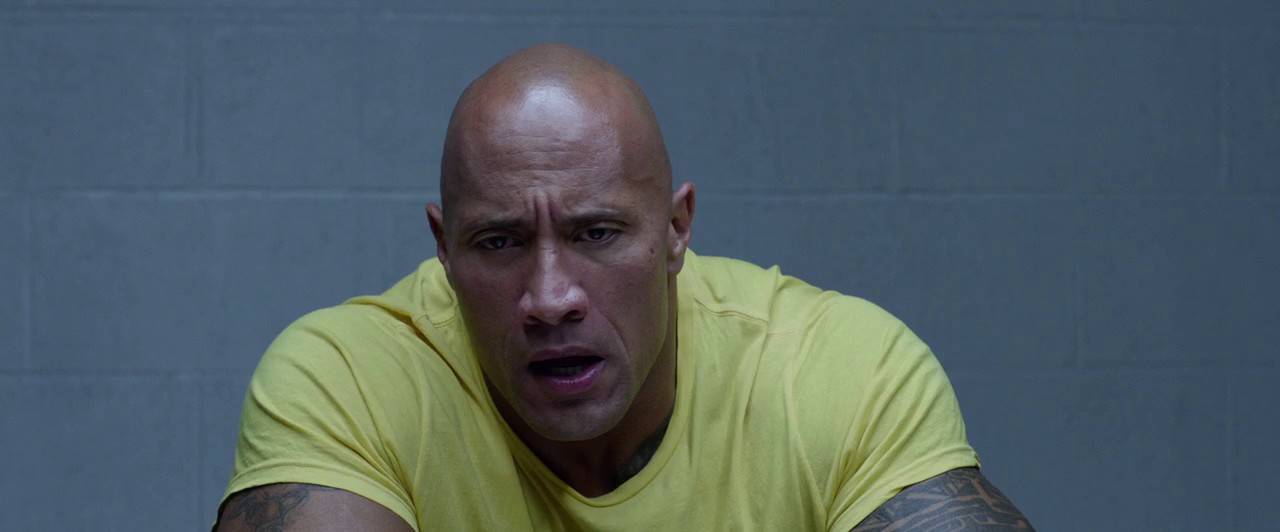Central-Intelligence-2016-Hindi-Multi-Blu-Ray-720p-x264-AVC-EAC3-6ch-ESub-mkv-0004