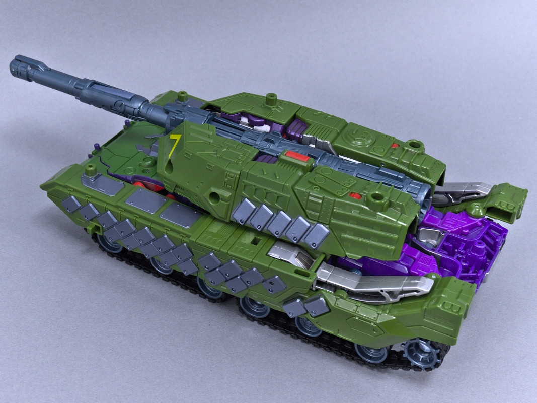 LG-EX-Armada-Megatron-03