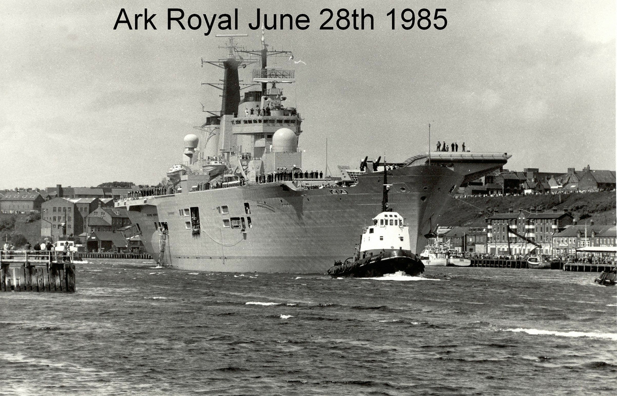 Ark Royal (R.07) покидает верфь, 28 июня 1985-1