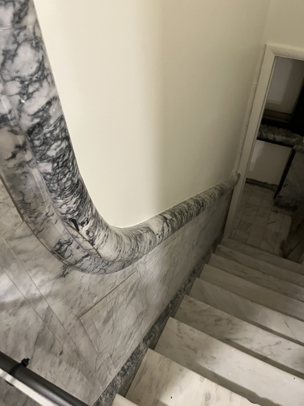 5551F9E4-B2FA-4C9C-B4C9-DFE4C8250172