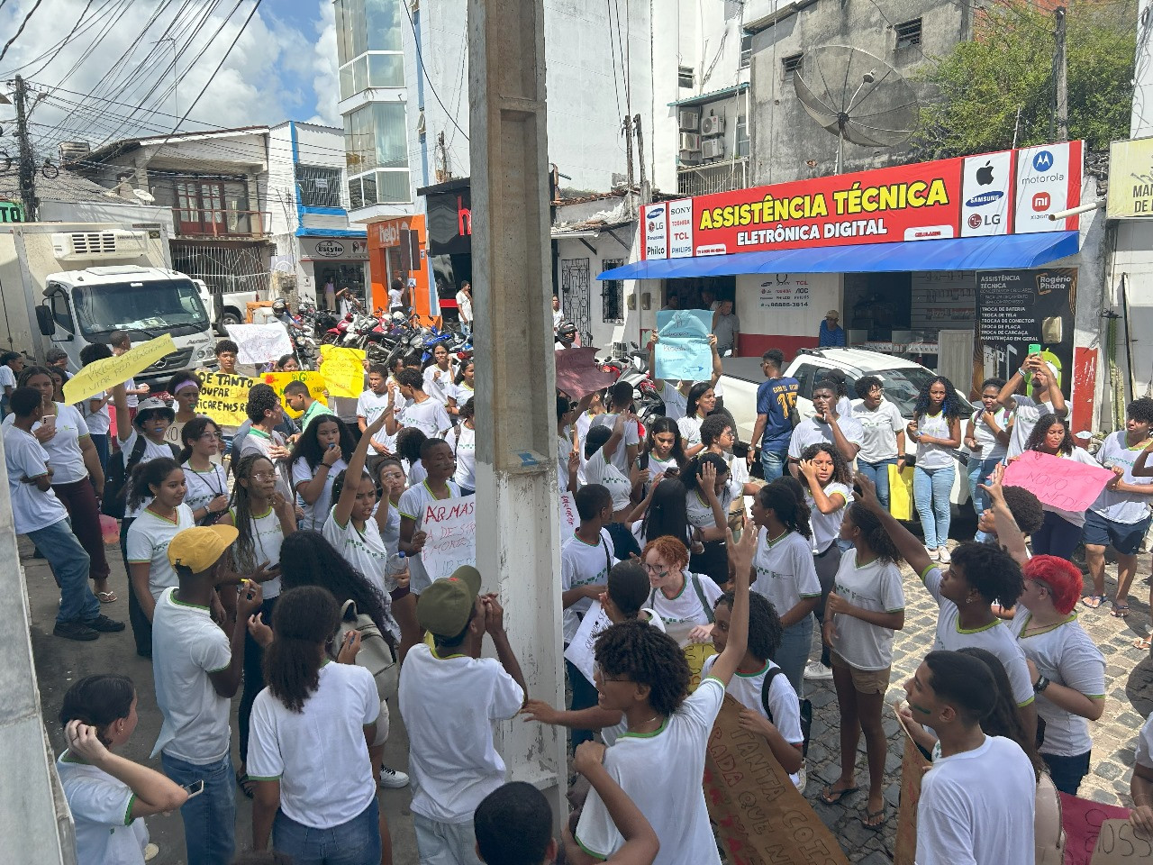 Revoga NEM nas ruas – 2024 (Gestão CAE)