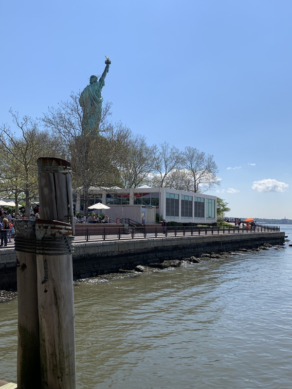 8890F8A2-985B-4637-86E1-5CEED5A3746B