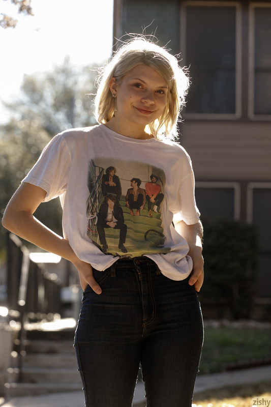 full_007_1848351018168180