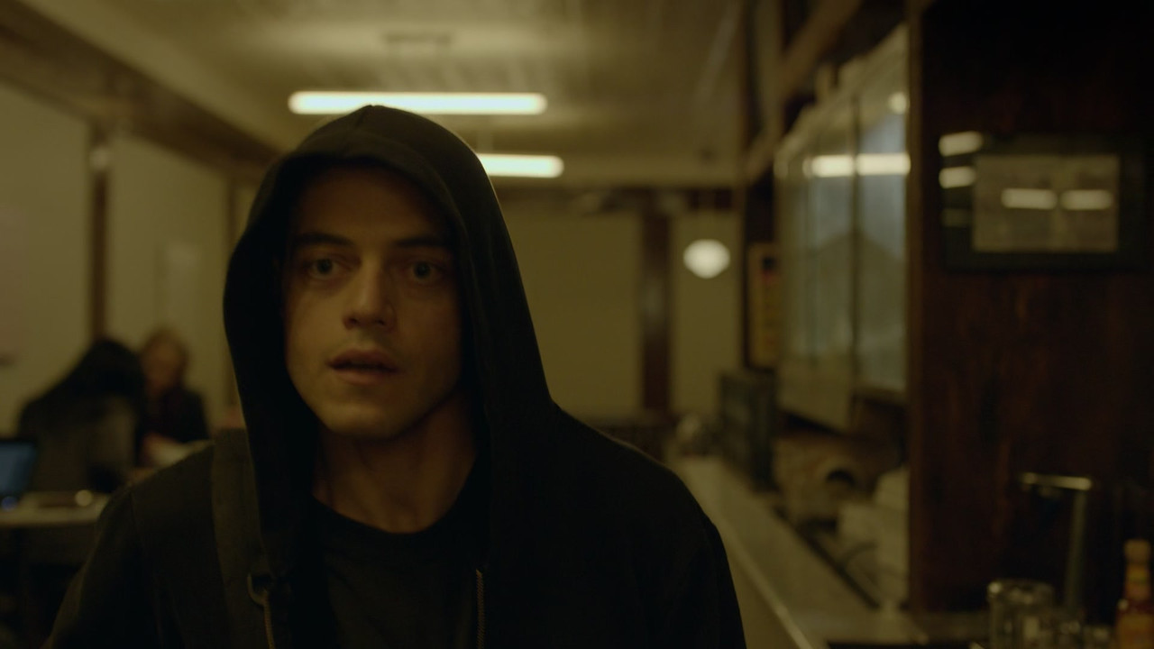 Mr. Robot (2015) - S01E01 - eps1.0_hellofriend.mov (1080p BluRay